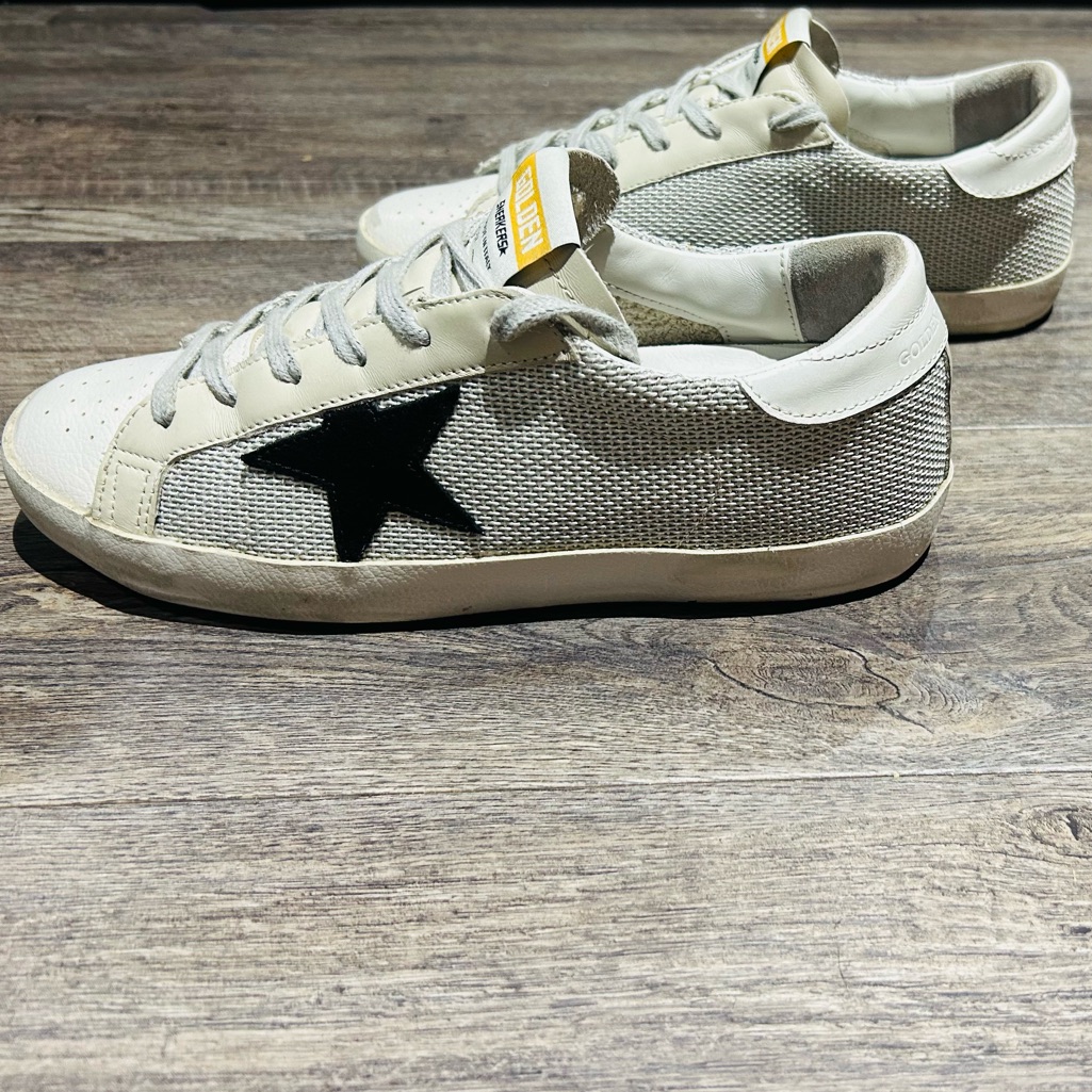Golden Goose Superstar. Perfect Condition.Size 39.
